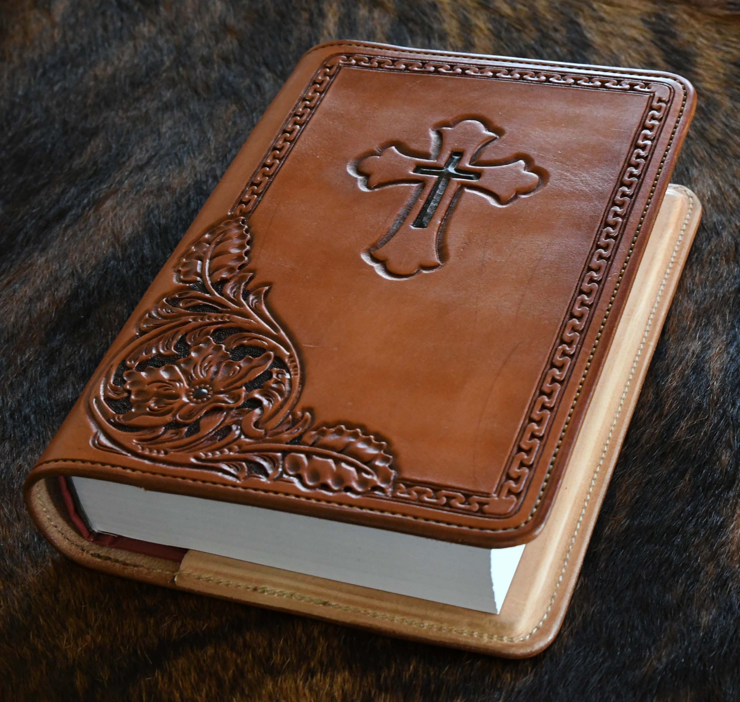 Bible Cover Flower Carved with Carlos Border and Double Cross